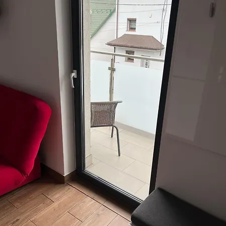 Przytulny Kolejova 12 - Blisko Centrum, Idealny Dla Par Apartment